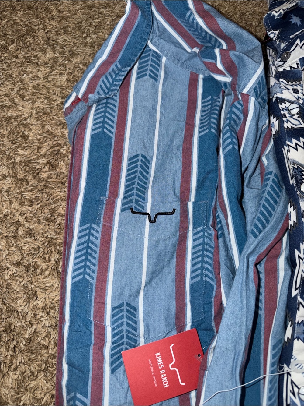 6 Women’s Large button up western shirts - Picture 2 of 5
